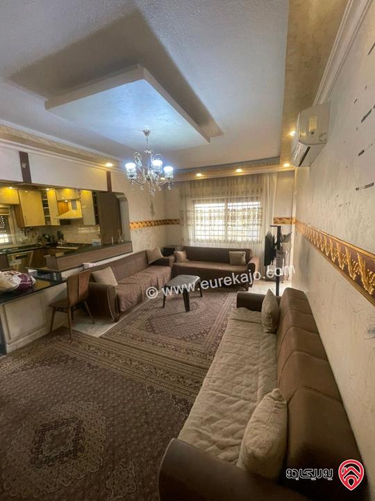 شقة مساحة 170م طابق أول للبيع في عمان - طبربور