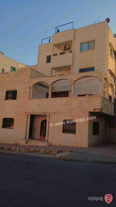 عمارة على أرض 500م للبيع في حي نزال - الذراع الغربي وبدخل ممتاز