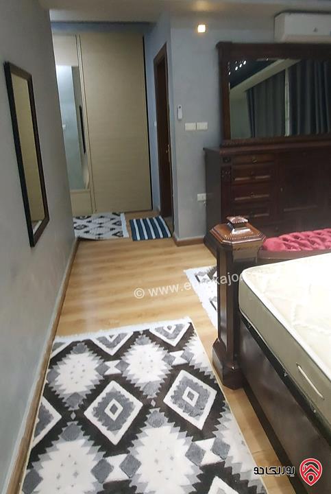 شقة فاخرة مفروشة مساحة 203م للايجار في عمان - عبدون مقابل السفارة