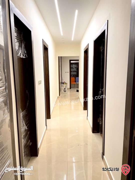 شقة ارضية مساحة 160م داخلي و 40م خارجي للايجار في عمان - البنيات