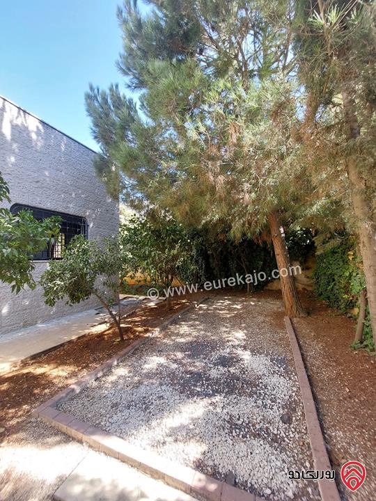 فيلا مساحة 500م على أرض 748م للبيع في عمان - خلدا