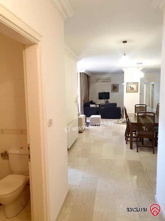 شقة مفروشة مساحة 150 متر طابق ثاني للبيع في عمان - دير غبار 