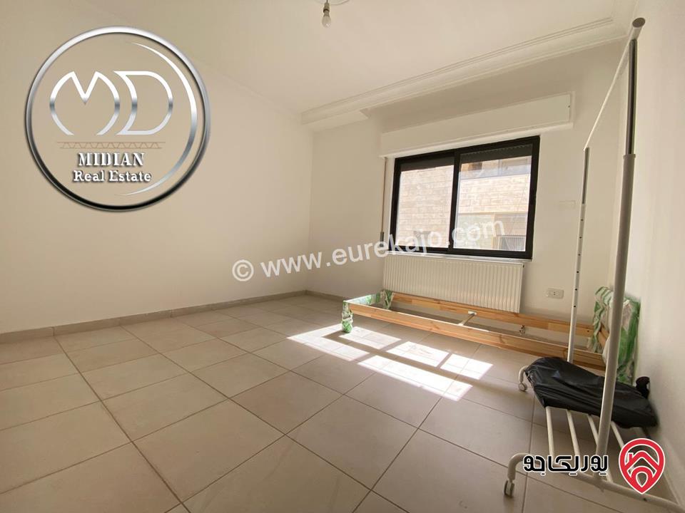 شقة فارغة للايجار في عمان - حي الصحابة طابق ثاني مساحة 175م تشطيبات سوبر ديلوكس اطلالة رائعة بسعر مميز