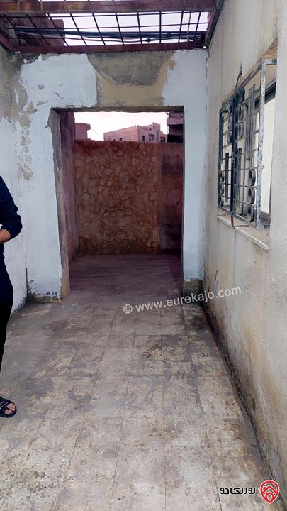 شقة طابق أول مساحة 120م للبيع في عمان - ماركا الشمالية 