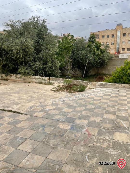 فيلا طابقين على ارض 998م للبيع في عمان - طبربور  