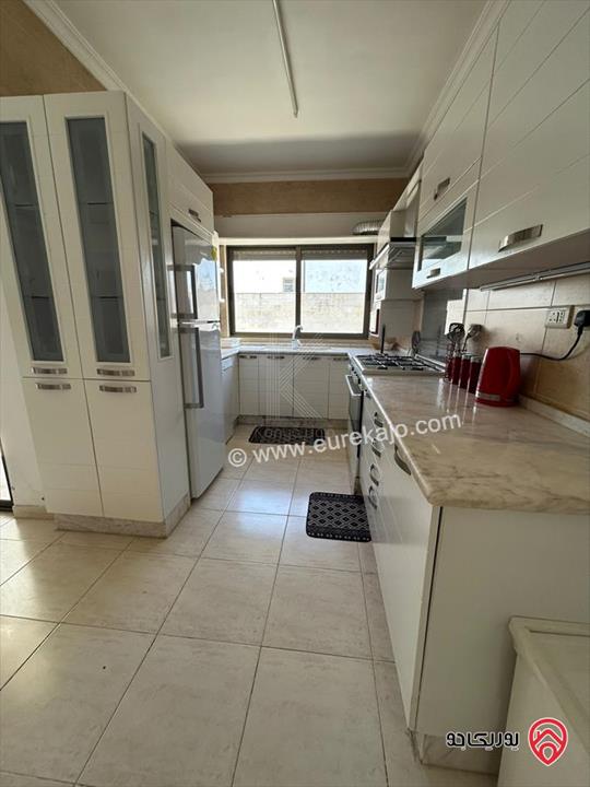 شقة مفروشة مساحة 110م طابق ثالث للايجار في عمان - الدوار السابع