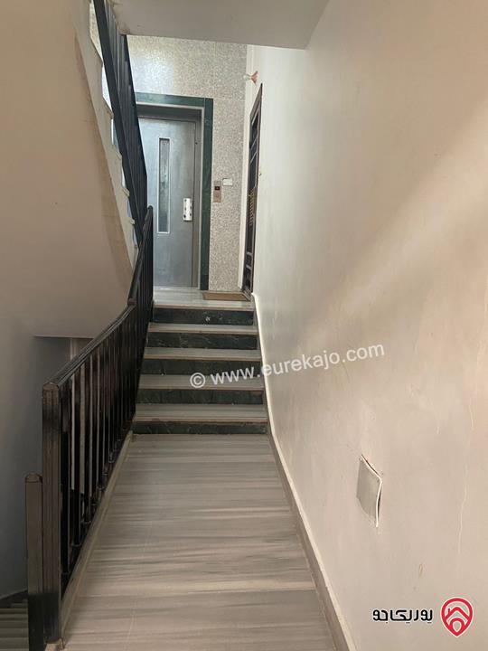 شقة طابق ثاني مساحة 200م للبيع في عمان - طبربور 