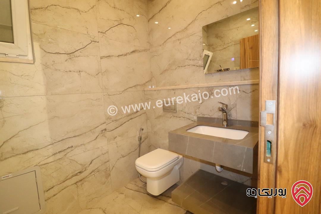 شقة جديدة مساحة 135م طابق ثالث للبيع في عمان - خلدا