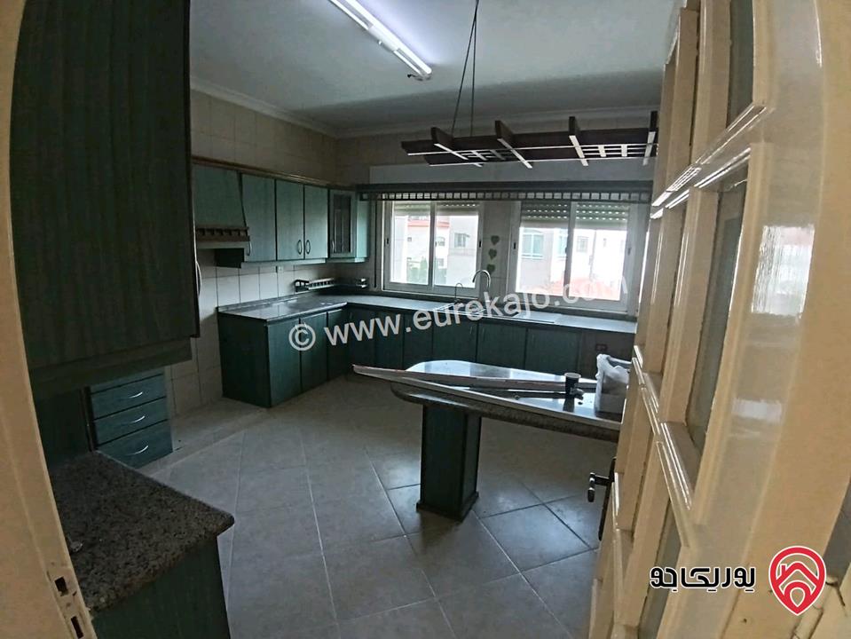 شقة طابق أول مساحة 150م للايجار في عمان - ضاحية الرشيد