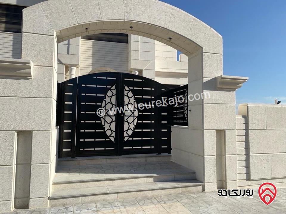 فيلا مساحة البناء 680م على أرض 640م جديدة للبيع من المالك في عمان - ناعور بلعاس مقابل كازية السلام