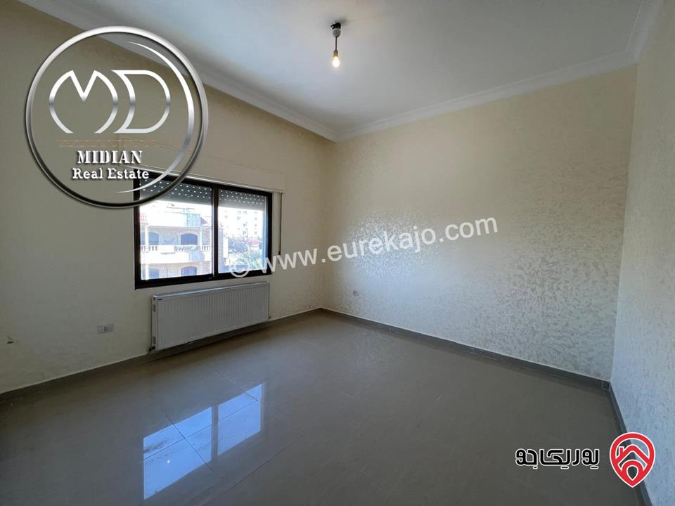 شقق فارغة للايجار في عمان - خلدا مساحة 215م 4 نوم سوبر ديلوكس اطلالة رائعة بسعر مميز جداً