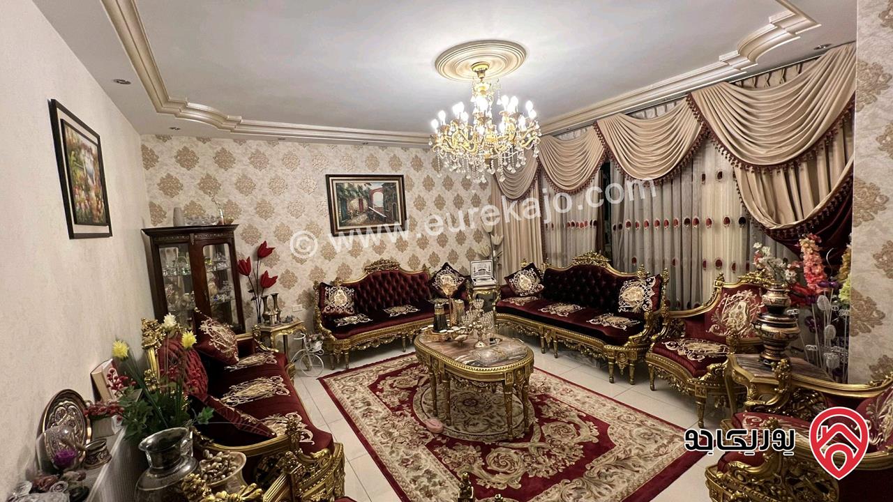 شقة ارضيه فاخرة للبيع في عمان - جبيهة مساحة 200م + 90م
