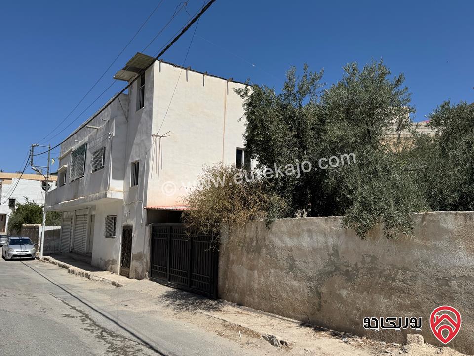 منزل مساحة 230م على أرض 450م للبيع في الزرقاء/الزواهرة – بالقرب من مسجد المصطفى ومسجد الفلاح