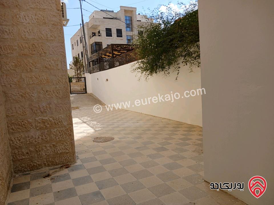 شقة مساحة 90م طابق أرضي للبيع في عمان - الجبيهة