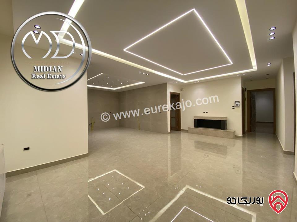 شقق جديدة للبيع في عمان - الظهير مساحات 200م & 250م تشطيبات ديكورات فاخرة اطلالة جميلة موقع مميز على ثلاث شوارع بأسعار مميزة جداً