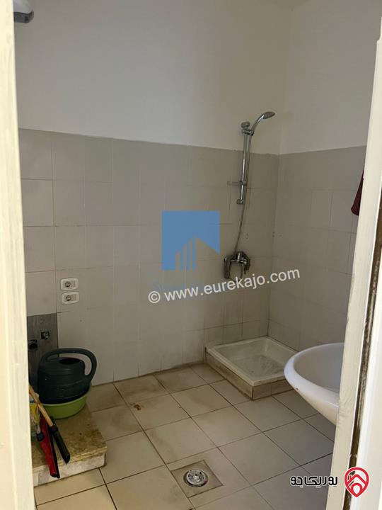 شقة شبه أرضية مساحة 143م داخلي مع ترسات 100م للبيع في عمان - عرقوب خلدا