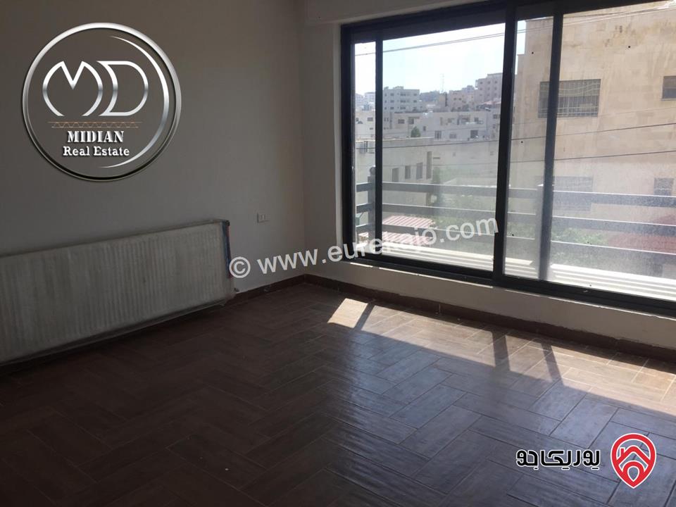 شقق فارغة للايجار في عمان - خلدا مساحات 180م تشطيبات و ديكورات سوبر ديلوكس اطلالة جميلة