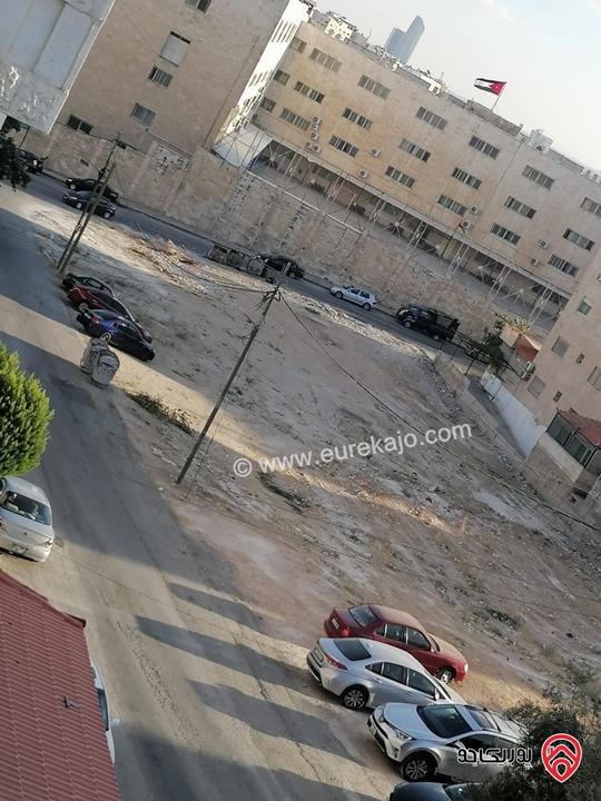 قطعة ارض مساحة 1 دونم على شارعين للبيع في عمان - المدينة الرياضية بجانب حراج الأردن 