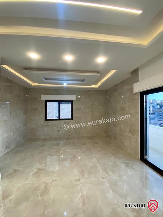 شقة مميزة طابق ارضي مساحة 145م للبيع في عمان - ابو علندا 