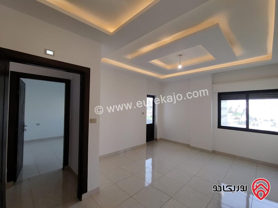 شقة ارضية مساحة 135م للبيع في عمان - جبل الزهور          	 