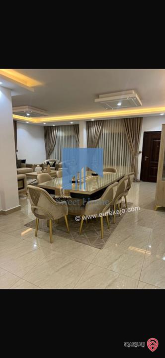 شقة أرضية مميزة للبيع في عمان - الجندويل قرب مركز أمن البيادر 180م مع حديقة وترسات 200م