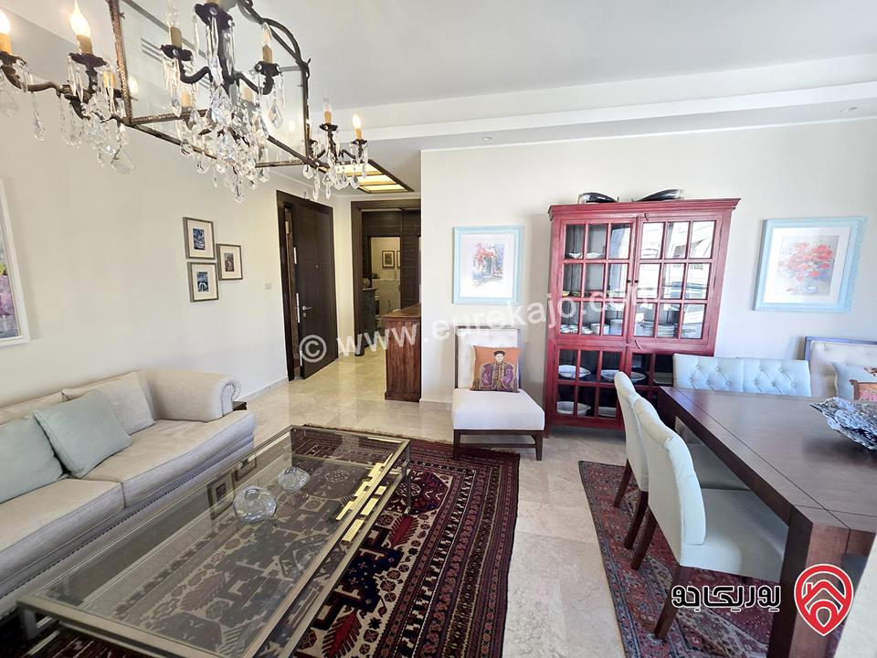 شقة مفروشة فخمة طابق ثاني مساحة 180م للايجار في جبل عمان