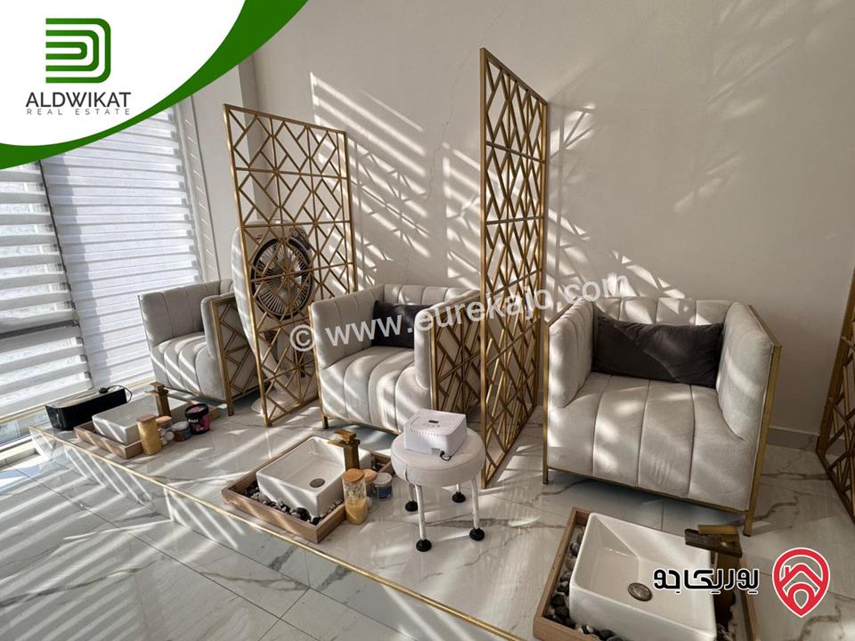 صالون سيدات للبيع في عمان - الدوار السابع خلف الملكية مساحة 80م موقع حيوي ومميز وبسعر مناسب 