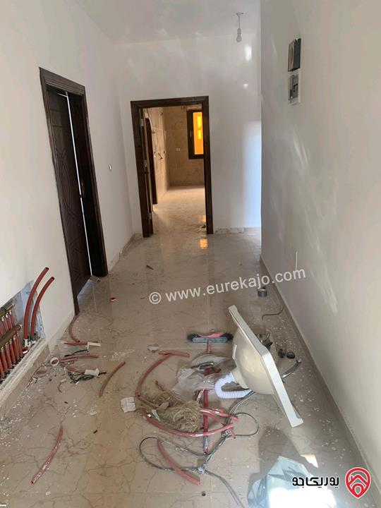 شقة عمار جديد وتشطيب جديد مساحة 140م للايجار في اربد - حي المقري