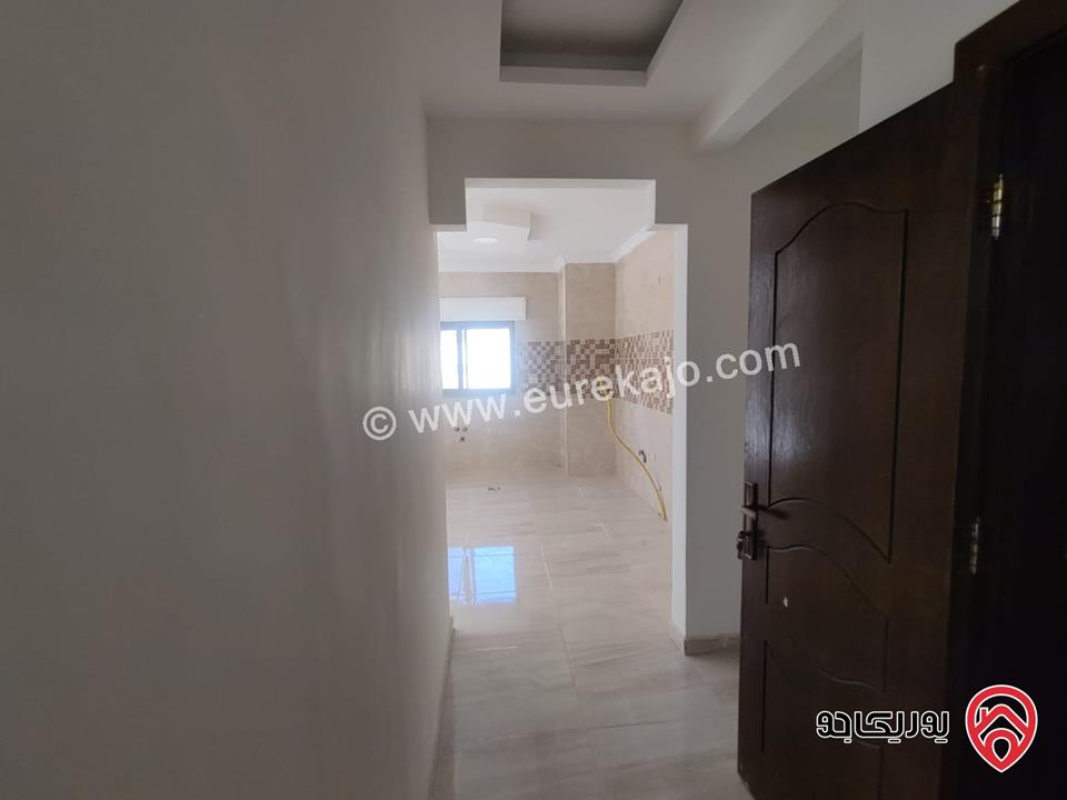 شقق مساحة 123م / 130م للبيع في عمان - ضاحية الرشيد قرب مدارس تقارب          	 