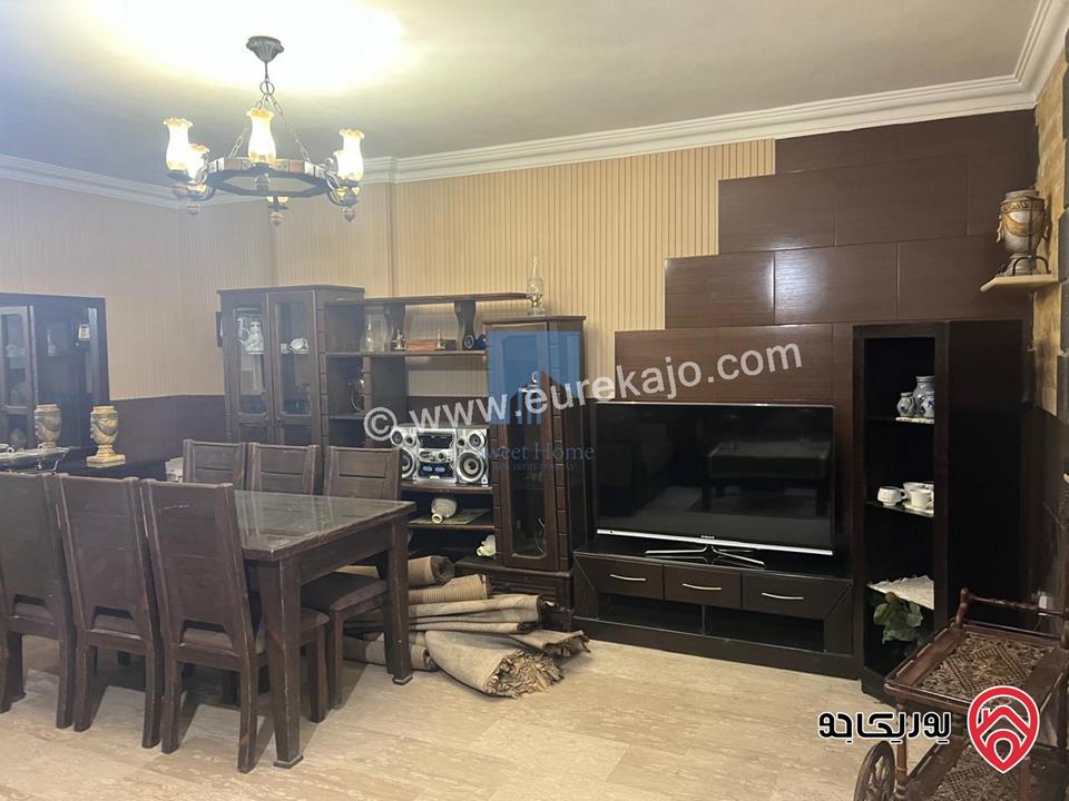 شقة فاخرة طابق اول 165م تشطيب سوبر ديلوكس للبيع في عمان - تلاع العلي