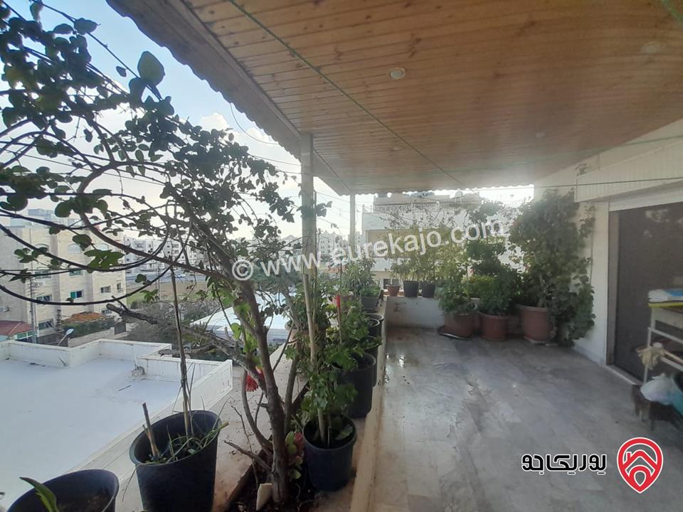 عمارة سكنية مكونة من (4) طوابق على أرض 372م للبيع في عمان - طبربور  