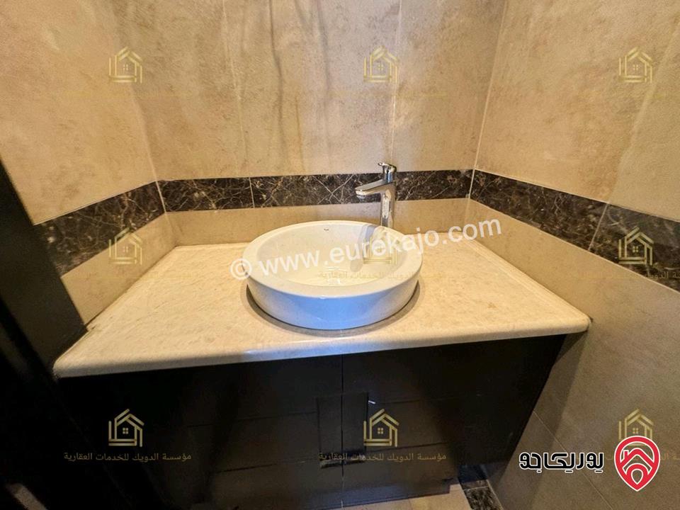 شقة فارغة طابق اول مساحة 243 م  للايجار في عمان - ضاحية النخيل 