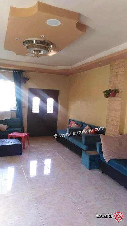 بيت مستقل مساحة 300م على أرض مشتركة للبيع في عمان - صالحية العابد