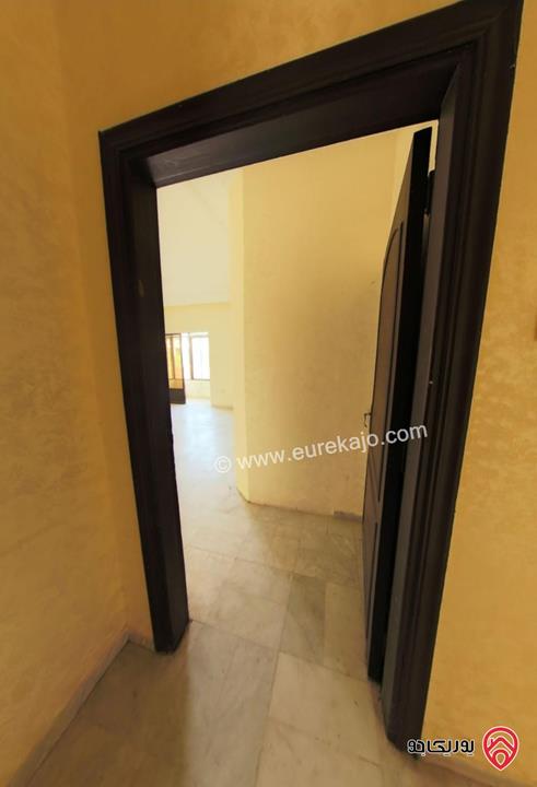 شقة مساحة 144م طابق اول للبيع في عمان - جبل الحسين شارع الجليل