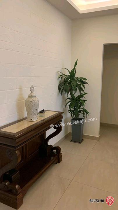 شقة مساحة 207م طابق ثاني للبيع في عمان - دير غبار 