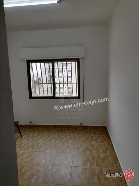 شقة طابق ثاني مساحة 109م مميزة للبيع في عمان - ضاحية الرشيد