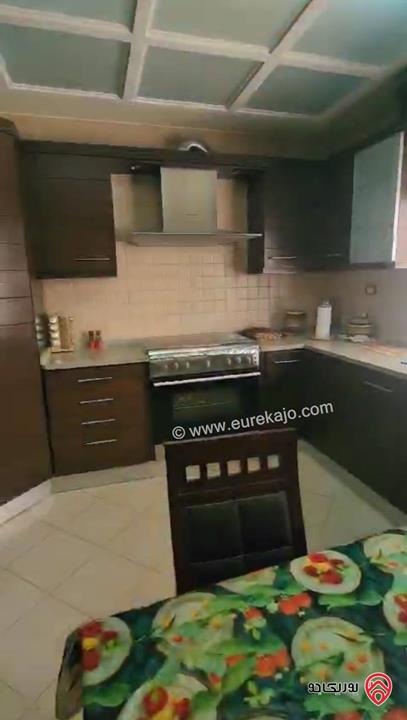 شقة طابق ثاني مساحة 190م للبيع في عمان - الشميساني 