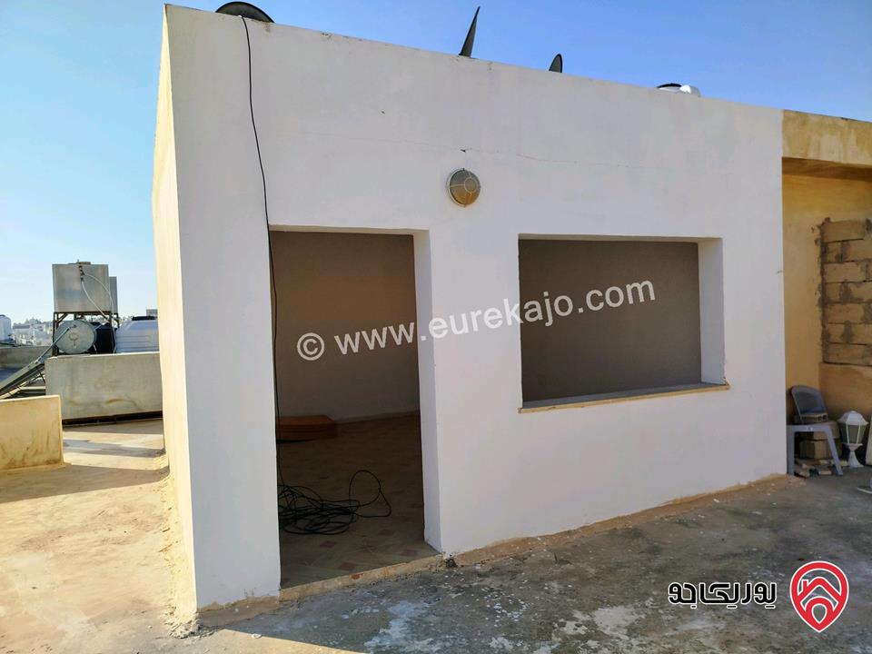 شقة مساحة 340م مع روف 150م للبيع في عمان - دير غبار
