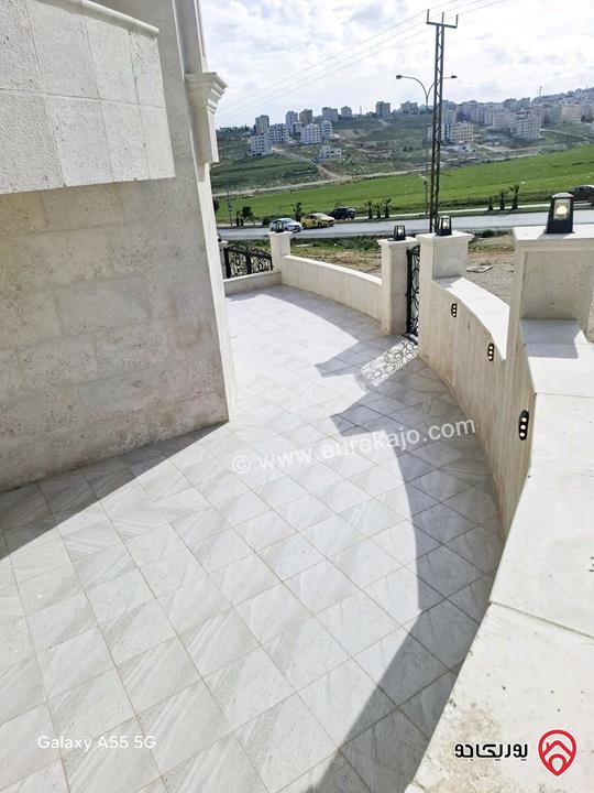 شقة شبه ارضي فخمة مساحة 150 متر داخلي وخارجي 160 متر للبيع في عمان - شفا بدران بسعر 81 الف ت 0796974924