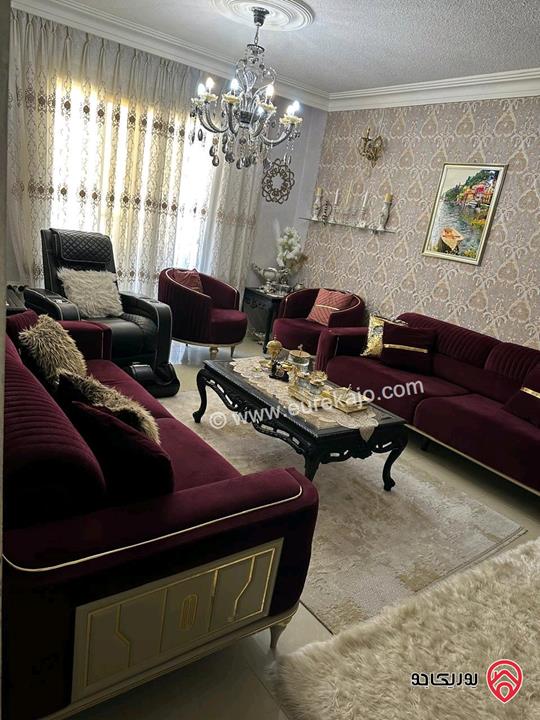 شقة سوبر ديلوكس مساحة 155م للبيع  في عمان - شارع الجامعة خلف مجدي مول 