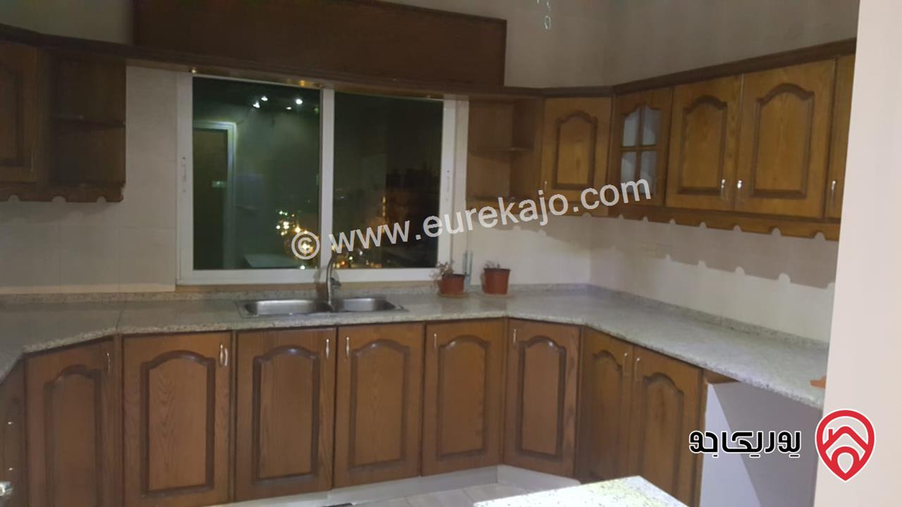 شقة طابق ثالث مساحة 110م للبيع في عمان - ضاحية الامير حسن 