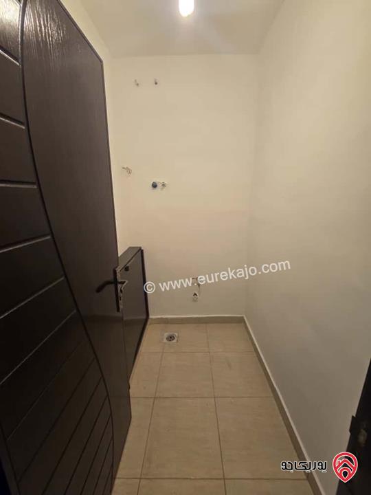 شقة فارغة شبه أرضية مساحة 180م للايجار في عمان - ضاحية الرشيد