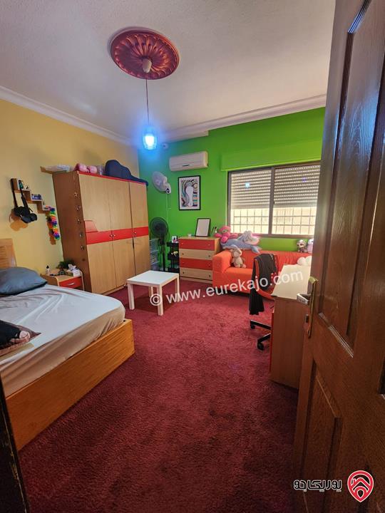 شقة شبه ارضية مساحة 190م داخلي و 40م خارجي للبيع في عمان - شفا بدران الكوم