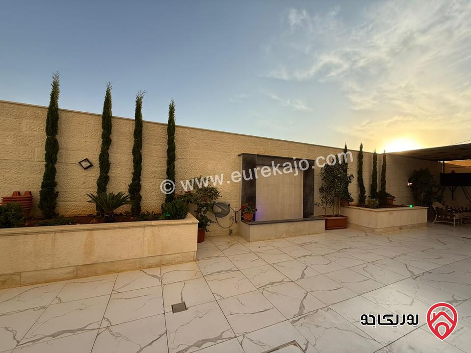 شقة شبه ارضية مساحة 210م داخلي و 180م خارجي لم تسكن للايجار مفروشة في عمان - خلدا