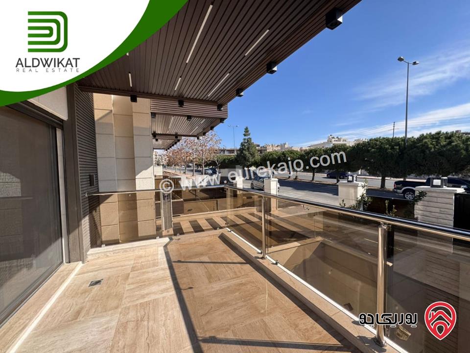 شقة ارضية معلقة للبيع في عمان - خلدا العوجانية المساحة 220م ترس 15م موقع مميز