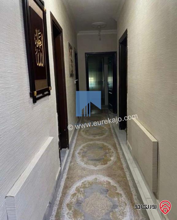 شقة أرضية مميزة للبيع في عمان - خلدا 190م مع ترس 70م تشطيب سوبر ديلوكس