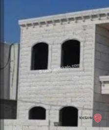 فيلا عظم بناء خاص على شارعين مساحة 800م على أرض 450م للبيع في عمان - دابوق ربوة الفردوس 