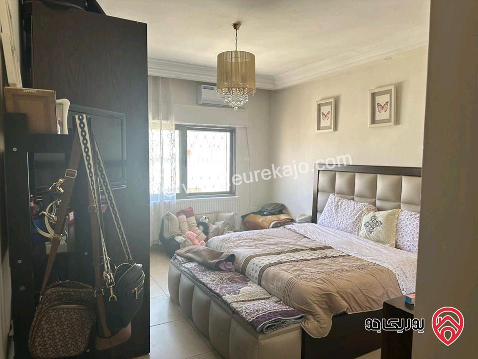 شقة مساحة 185م طابق رابع للبيع مفروشة في عمان - الشميساني قرب فندق برادايس مجددة بالكامل 