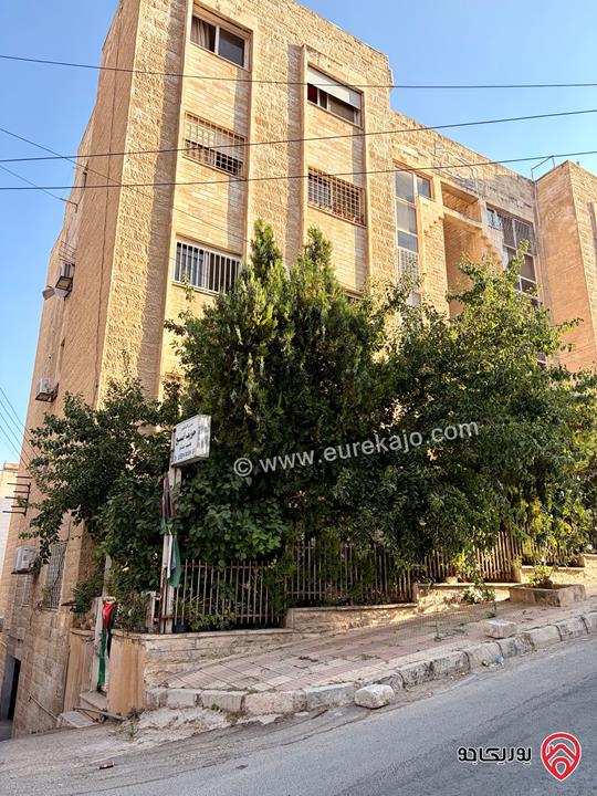 شقة طابق ثالث مساحة 95م للبيع في عمان - الجاردنز