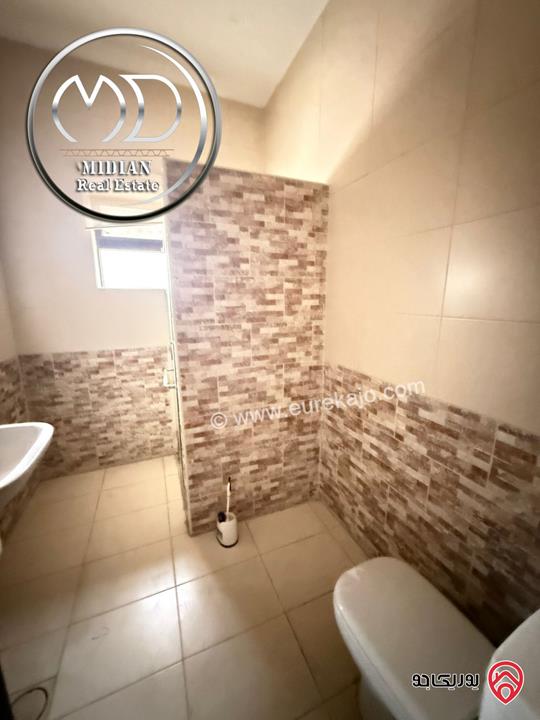 شقة طابقية فارغة للايجار في عمان - الدوار السابع مساحة 300م 4 نوم طابق اول بسعر مميز